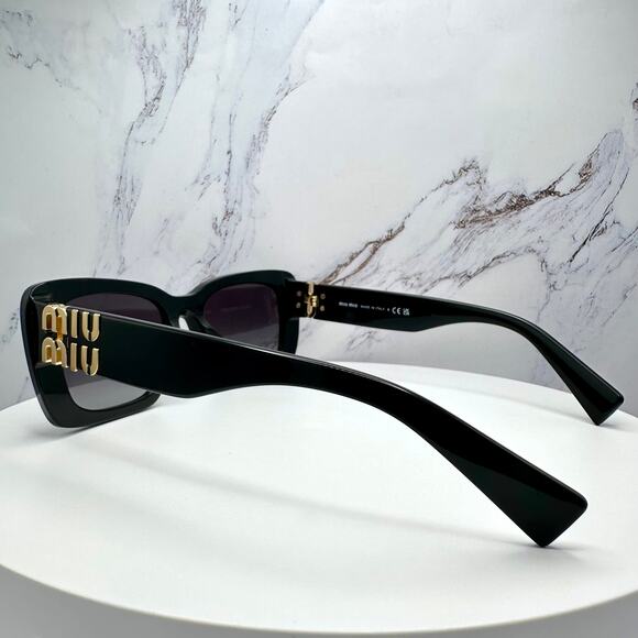 New MIU MIU Sunglasses - Picture 14 of 16